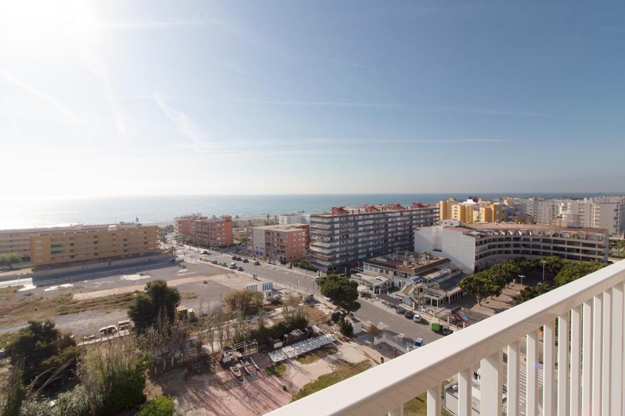 Global Properties, Apartamento De 2 Habitaciones Con Terraza Y Vistas Al Mar Canet d’En Berenguer Kültér fotó